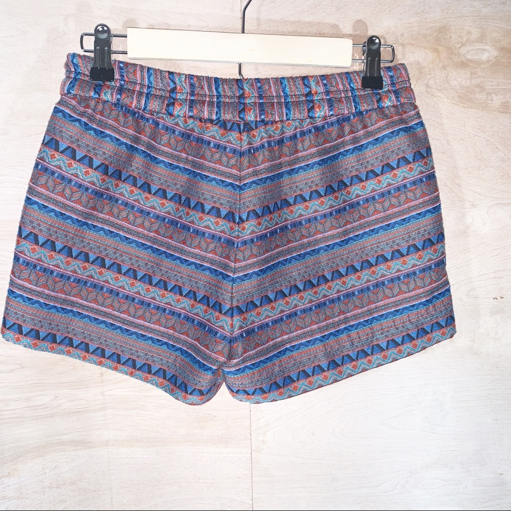 J. Crew | 3" Jacquard boardwalk Pull-On Short - Picture 3 of 4